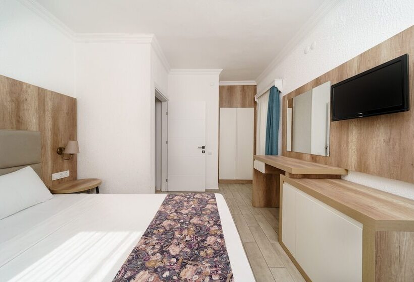 Номер Superior с Балконом, Costa Maya Bodrum