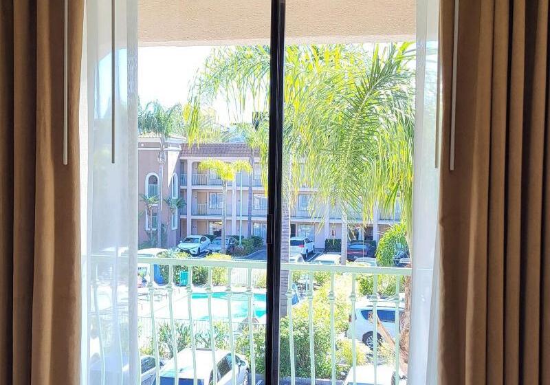 جناح إدارى, Cortona Inn And Suites Anaheim Resort