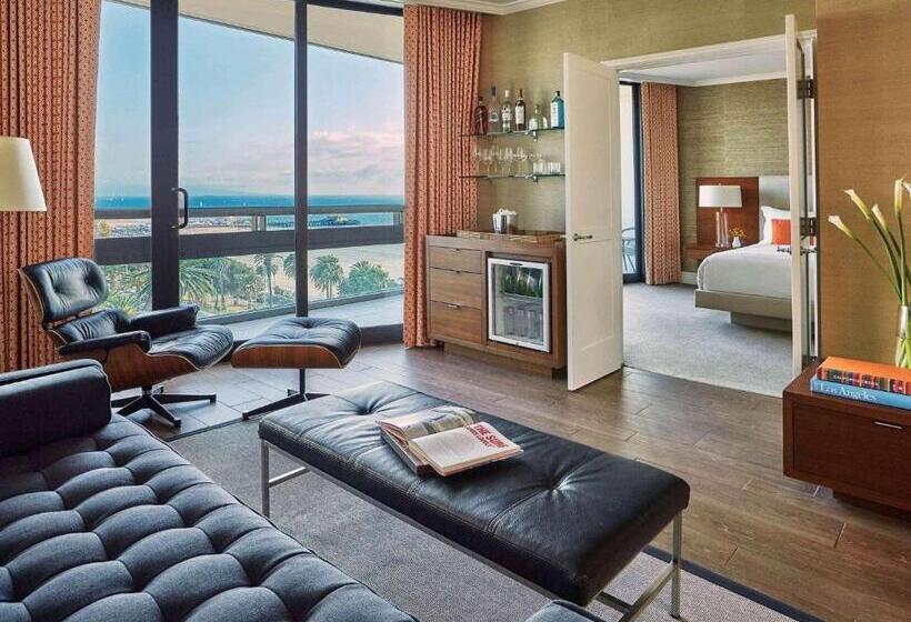 带大床的套房, Fairmont Miramar Hotel & Bungalows