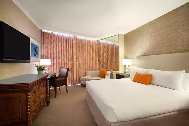 キングサイズベッドのスタンダードルーム, Fairmont Miramar Hotel & Bungalows