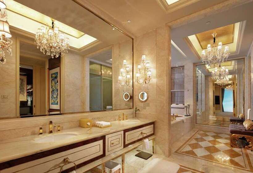 جناح سرير كينج, Hilton Miami Downtown