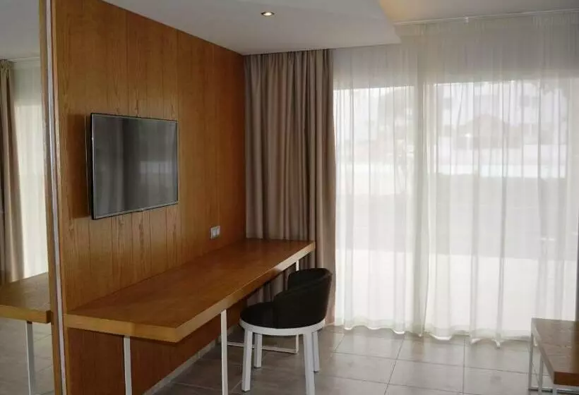 اتاق لوکس, Bluesea Bahia de Lobos