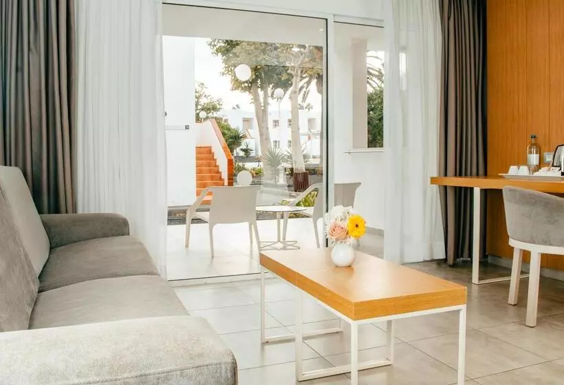 اتاق لوکس, Bluesea Bahia de Lobos