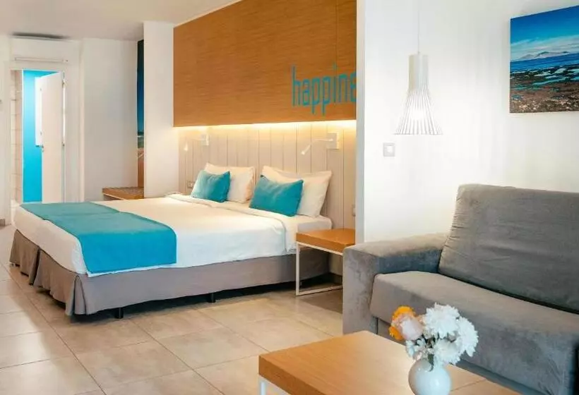 اتاق استاندارد با چشم‌انداز استخر, Bluesea Bahia de Lobos