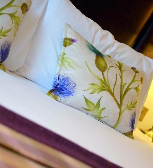 Номер Deluxe Кровать Кинг, Macdonald Morlich Hotel At Macdonald Aviemore Resort