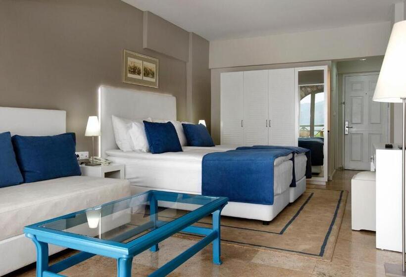 Номер Superior, Marti La Perla   Adult Only+16