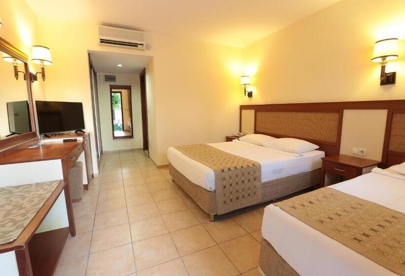 بنجلو قياسى, Ozlem Garden