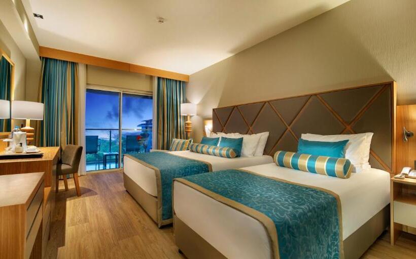 带海景的标准房, Papillon Ayscha Resort & Spa