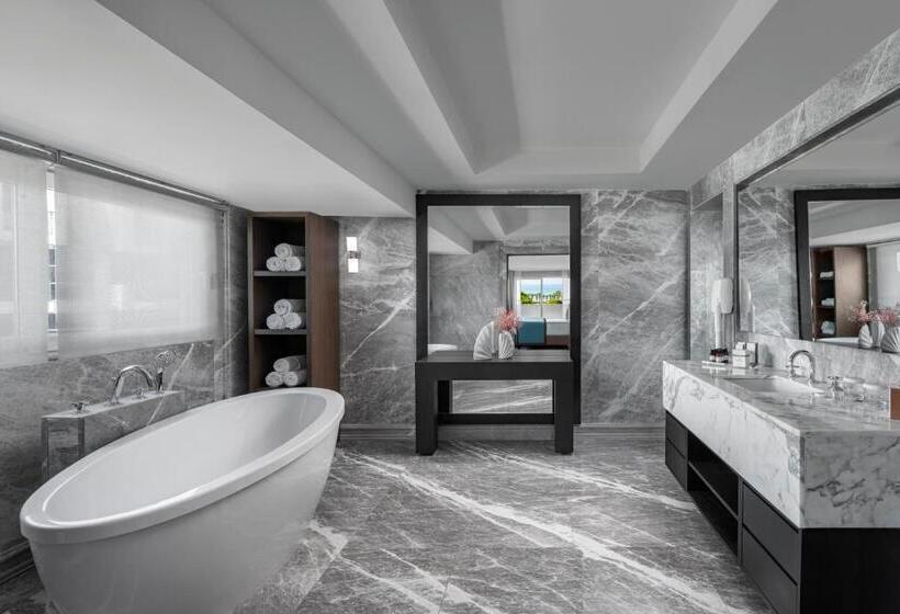 Люкс Кровать Кинг, Papillon Ayscha Resort & Spa