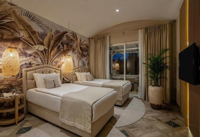 Вилла с 1 спальней и бассейном, Papillon Ayscha Resort & Spa