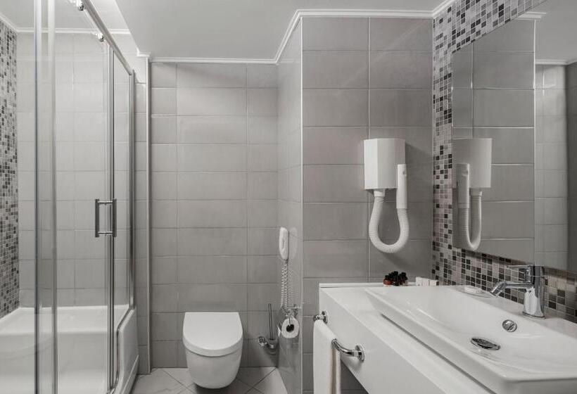 带海景的标准房, Papillon Ayscha Resort & Spa