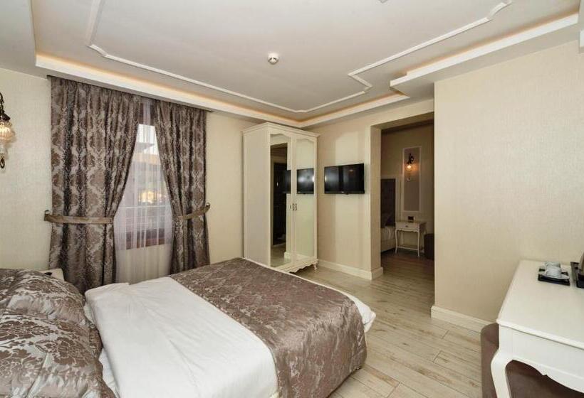 Standard Triple Room, Zeynep Sultan