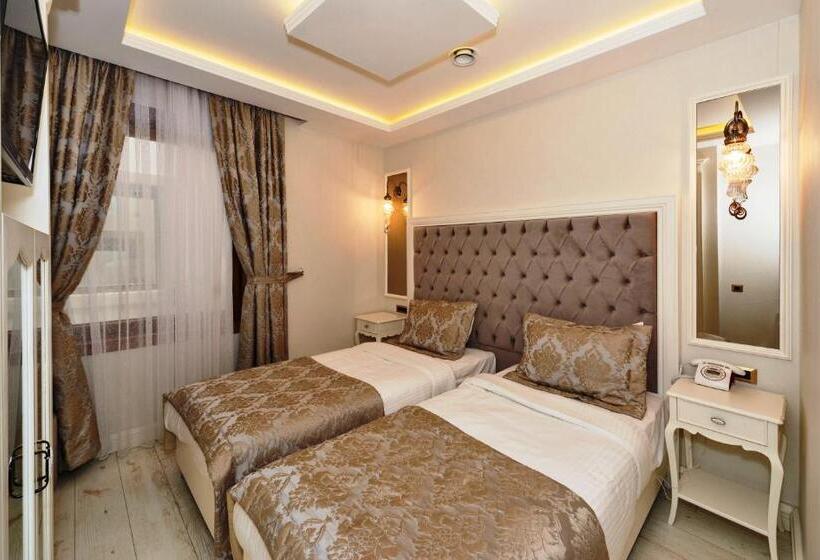 Standard Single Room, Zeynep Sultan