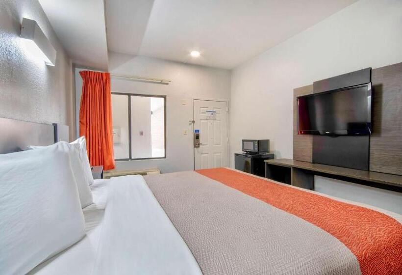 اتاق لوکس با تخت بزرگ, Motel 6 Lafayette, La