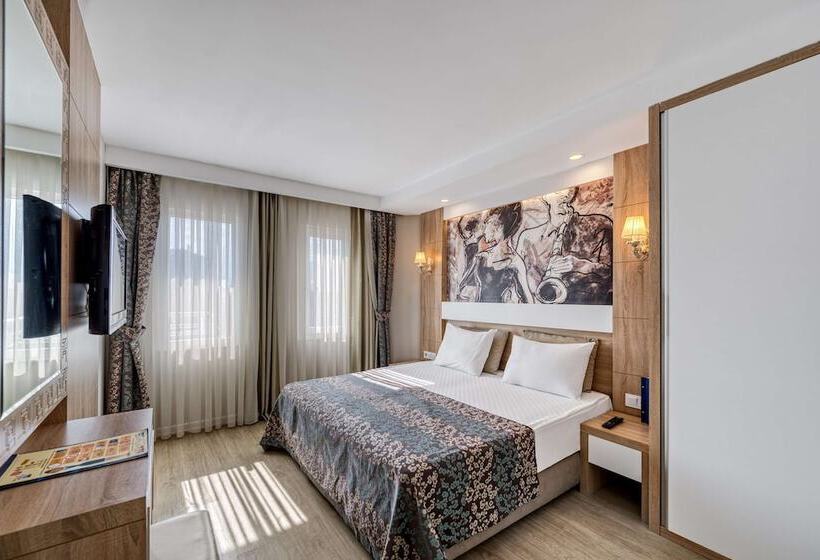 اتاق خانوادگی, Sealife Family Resort