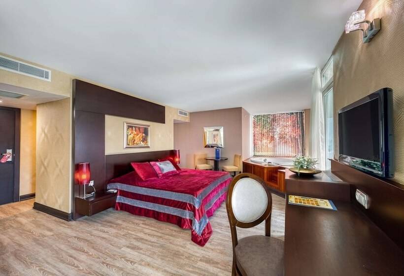 سوئیت با وان آب گرم, Sealife Family Resort