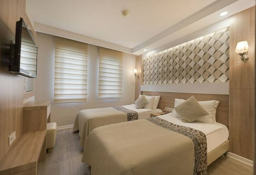 اتاق خانوادگی, Sealife Family Resort