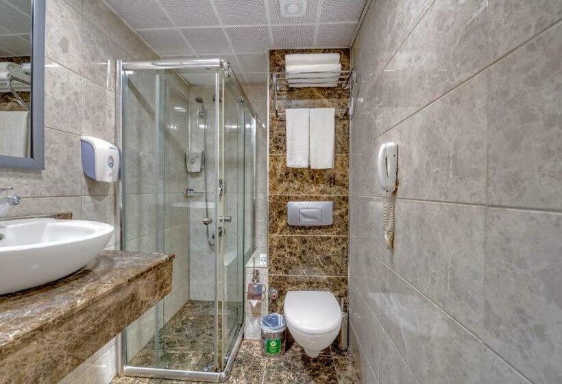 اتاق اقتصادی داخلی, Sealife Family Resort