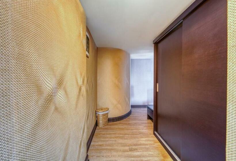 سوئیت با وان آب گرم, Sealife Family Resort