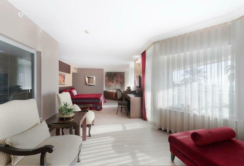 سوئیت با وان آب گرم, Sealife Family Resort