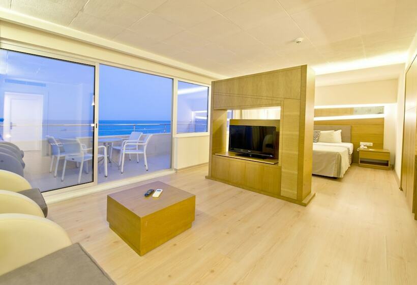 سوییت با چشمانداز دریا, Sealife Family Resort