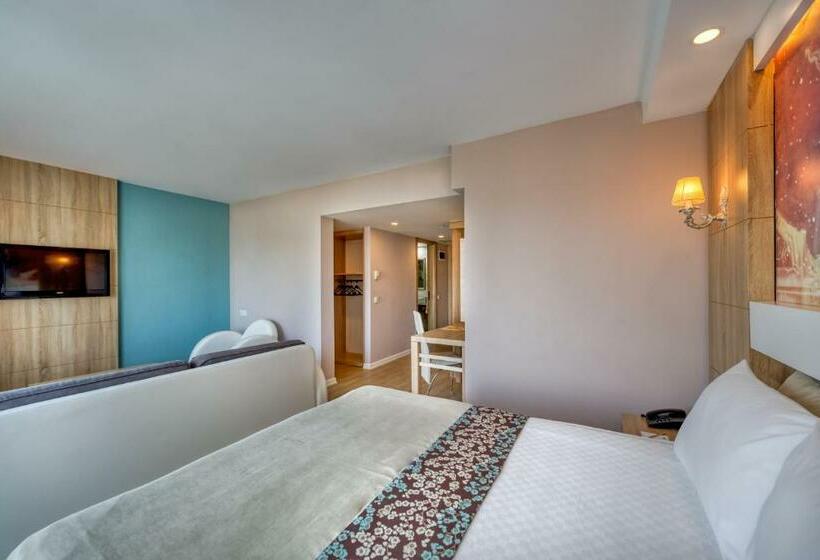 سوییت جونیور با چشمانداز دریا, Sealife Family Resort