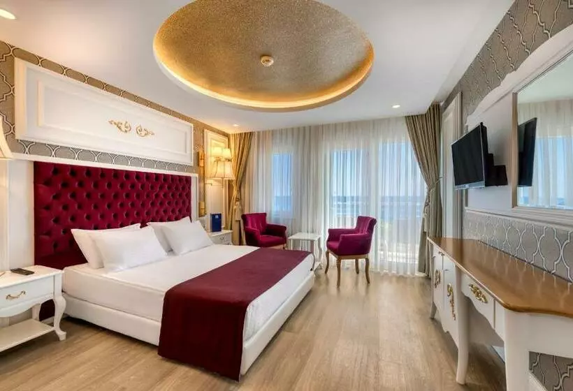 سوئیت با تخت بزرگ, Sealife Family Resort