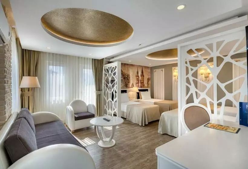 سوئیت با تخت بزرگ, Sealife Family Resort