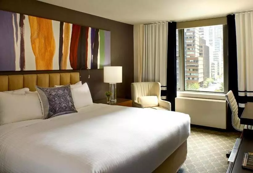 سوییت, The Fifty Sonesta Hotel New York