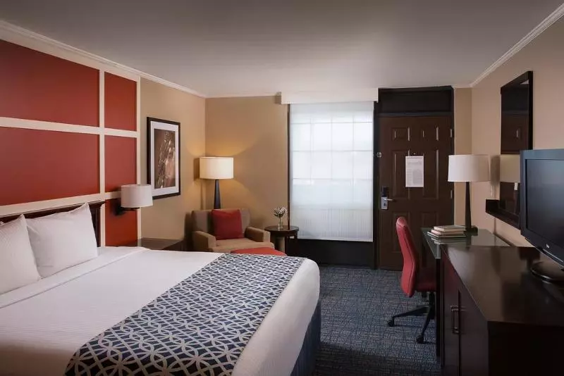 キングサイズベッドのスタンダードルーム, The Inn At Opryland, A Gaylord