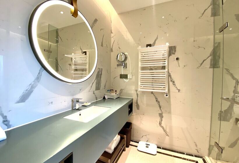 ダブルベッドスタンダードルーム, Holiday Inn Resort Maoshan Hot Spring, An Ihg