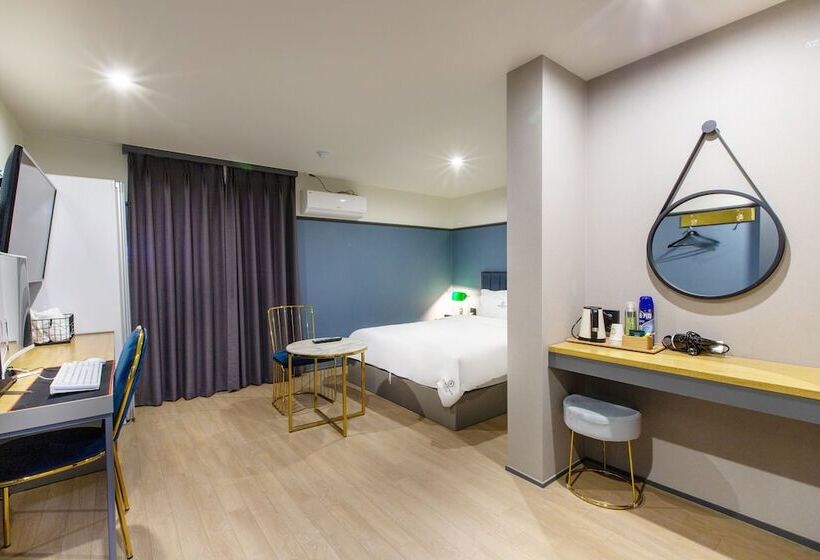 Номер Deluxe, Brown Dot Hotel Minam