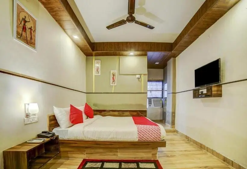 Habitació Triple Clàssica, Vip