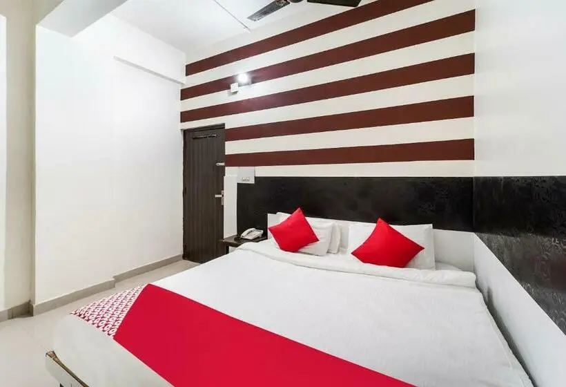 Basic-huone, O Landlord