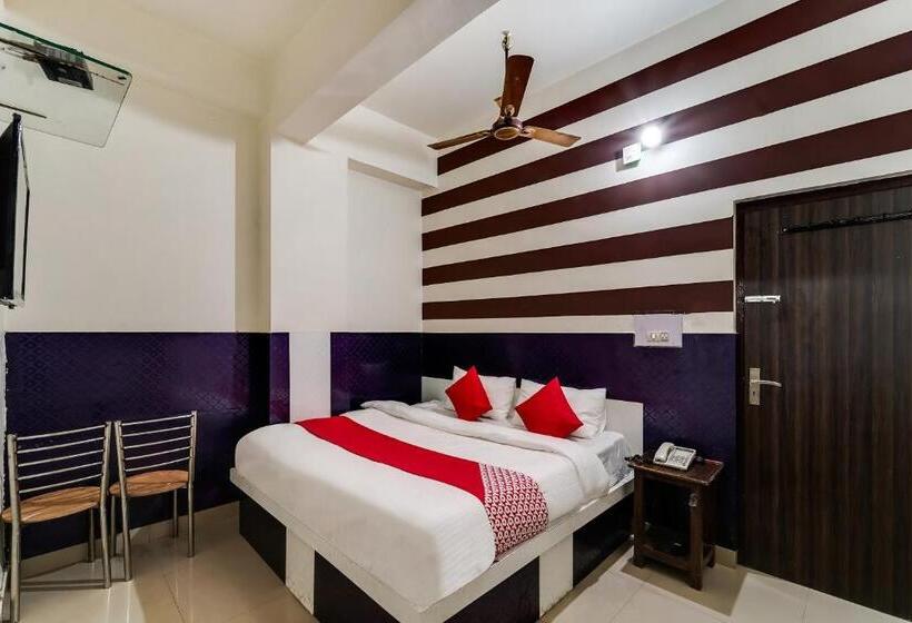 트리플 클래식 룸, O Landlord