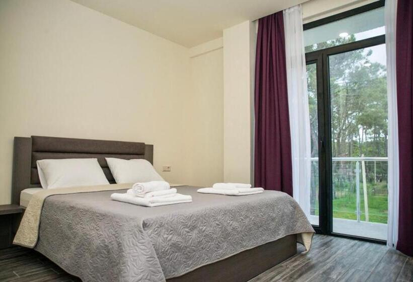 סוויטה משפחתית, Scala