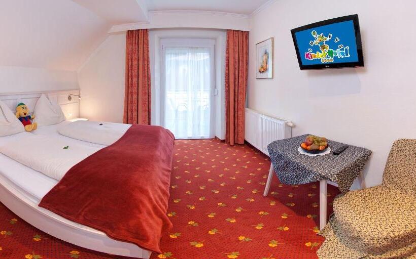 침실 2개 아파트, Smileys Kinder