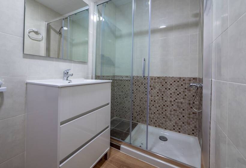 Апартаменты 1 Спальня, Apartamentos Ar Melrose Place