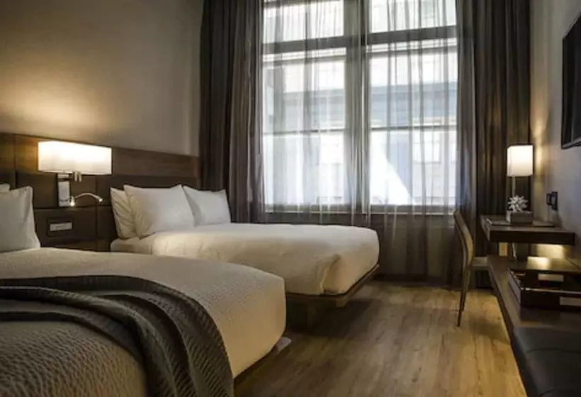 ２ダブルベッドのスタンダードルーム, Ac Hotel By Marriott New Orleans French Quarter