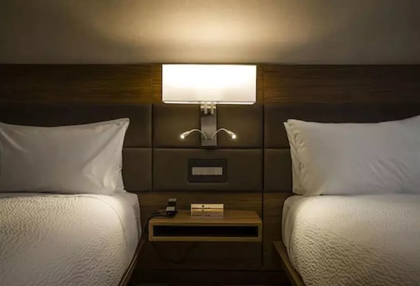 ２ダブルベッドのスタンダードルーム, Ac Hotel By Marriott New Orleans French Quarter