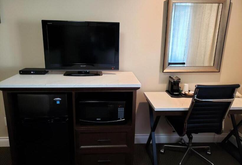 标准间, Arbutus Inn