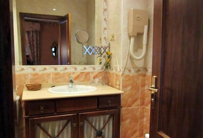 标准间, Don Javier