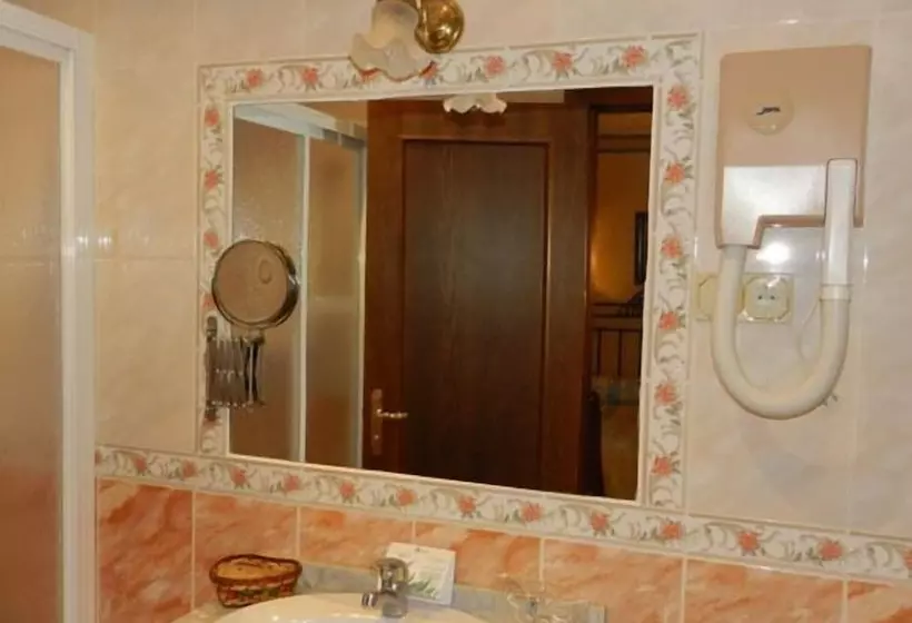 اتاق استاندارد, Don Javier