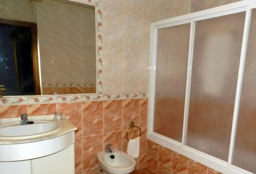 标准间, Don Javier