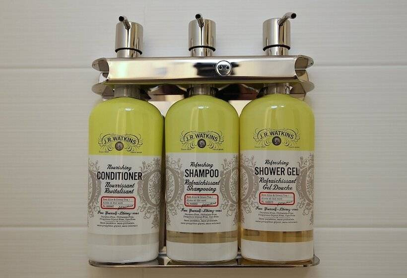 جناح, Holiday Inn Express Hotel & Suites Ashland, An Ihg