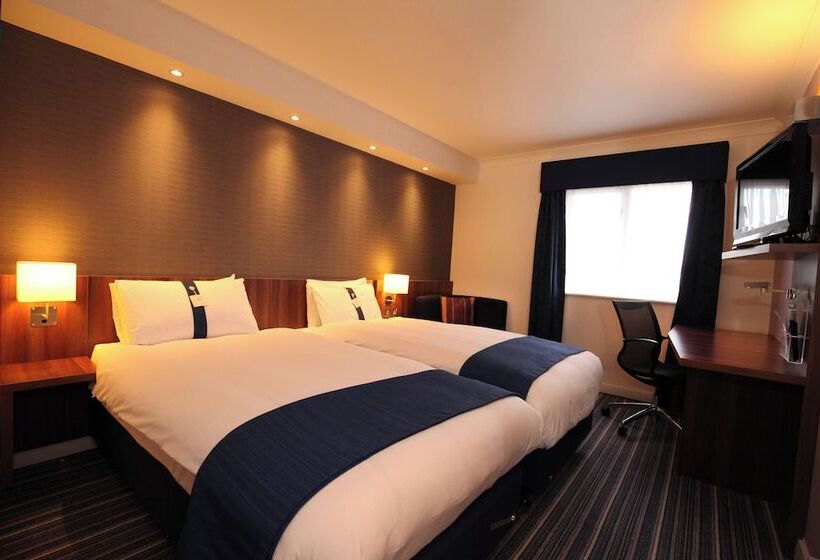 Номер Стандарт, Holiday Inn Express Leeds East, An Ihg