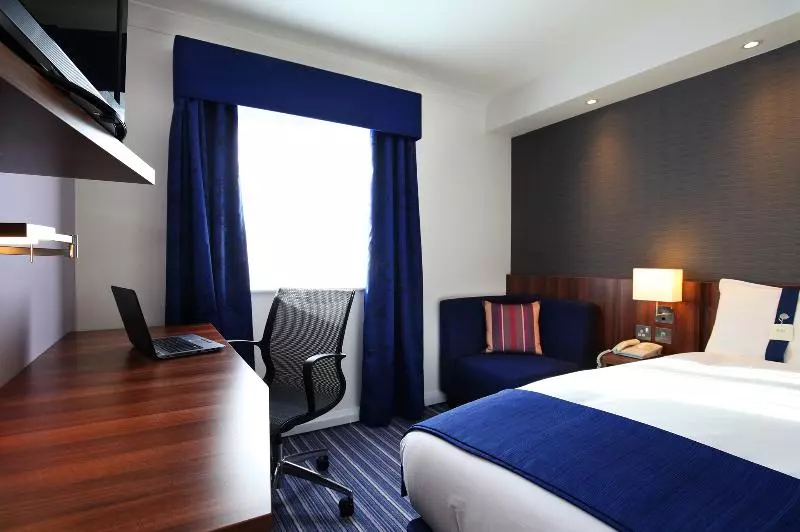 اتاق استاندارد, Holiday Inn Express Leeds East, An Ihg