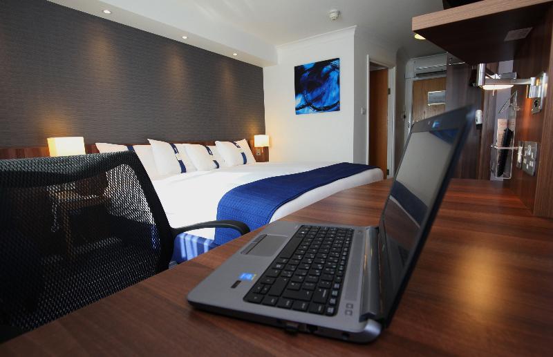 Номер Стандарт, Holiday Inn Express Leeds East, An Ihg