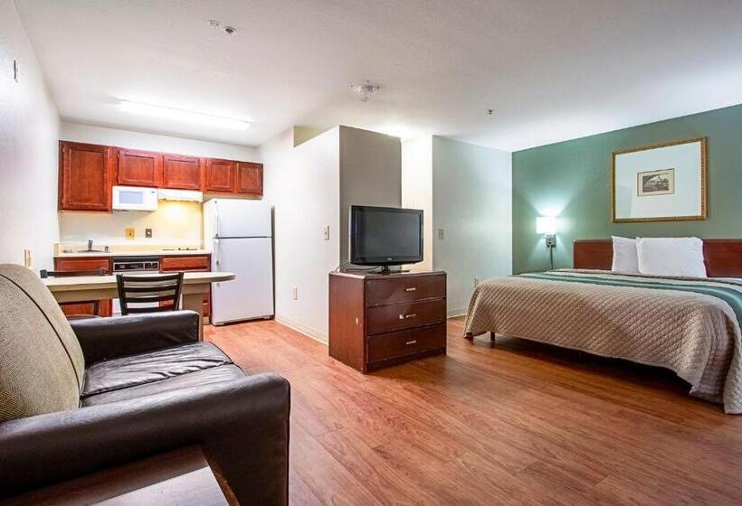 إستوديو قياسى سرير كينج, Hometowne Studios By Red Roof Phoenix   Black Canyon Highway