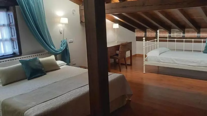 اتاق استاندارد با وان آب گرم, La Casona De Revolgo